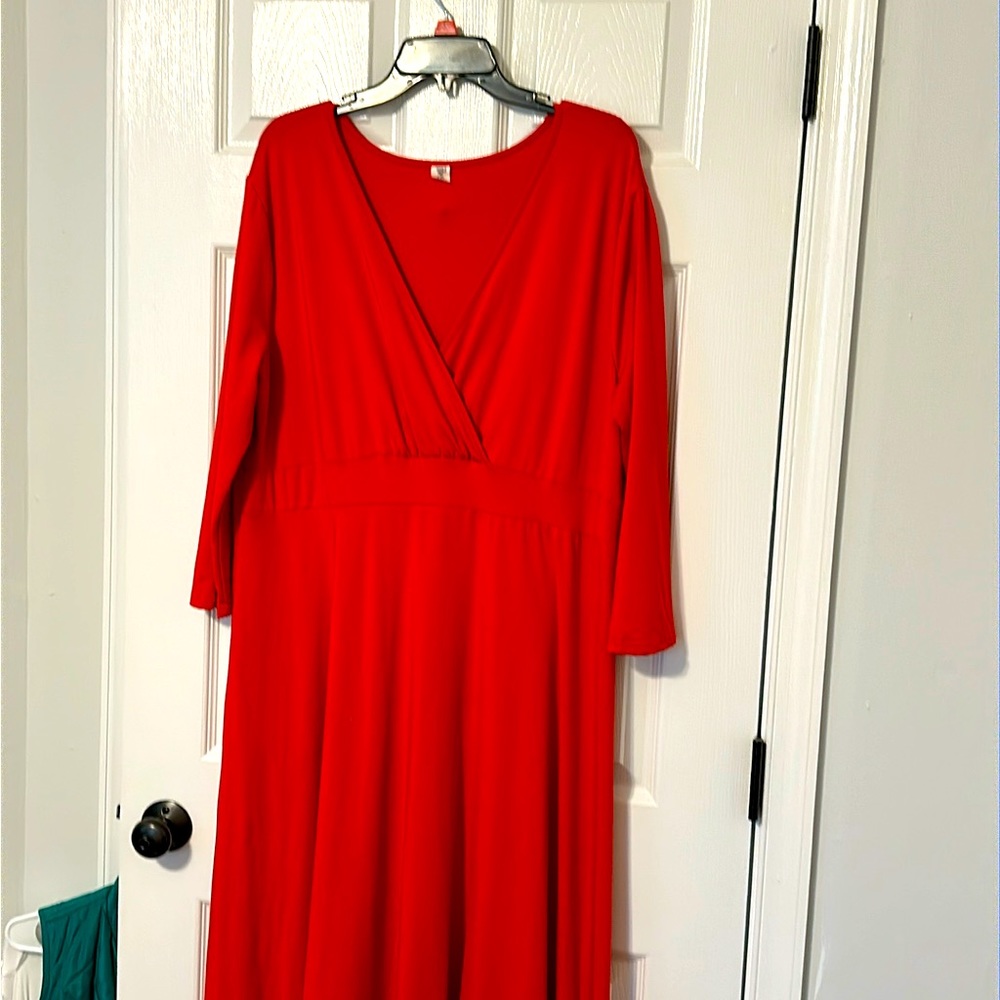 Red 3/4 sleeve a line maxi dress size 3xl. Great condition. Worn twice.